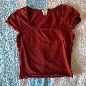 Red Plain Crop with Ruffles on the Bottom